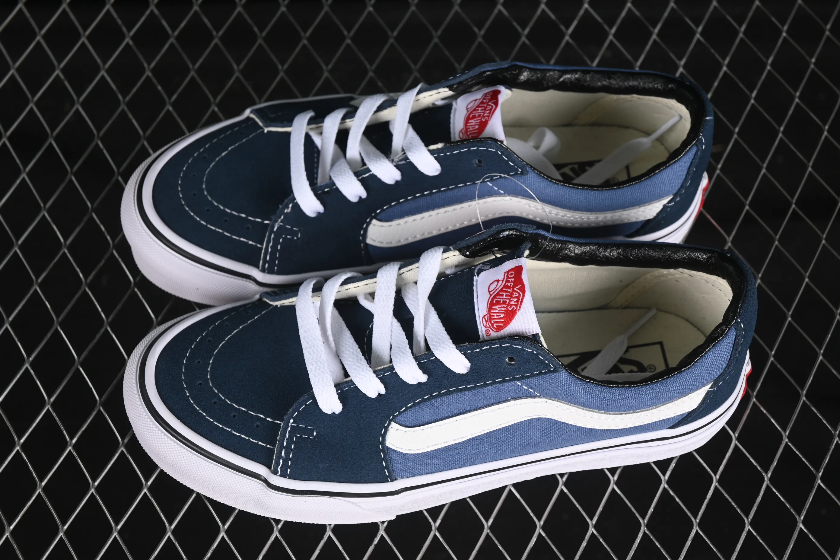 All categories Vans Vans series Vans Low Vans low-top Vans Knu-Skool high street American retro casual canvas skateboard shoes VN000CRPGRN